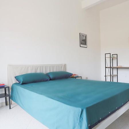 Bright Apartment Near The Sea With Parking 살레르노 외부 사진