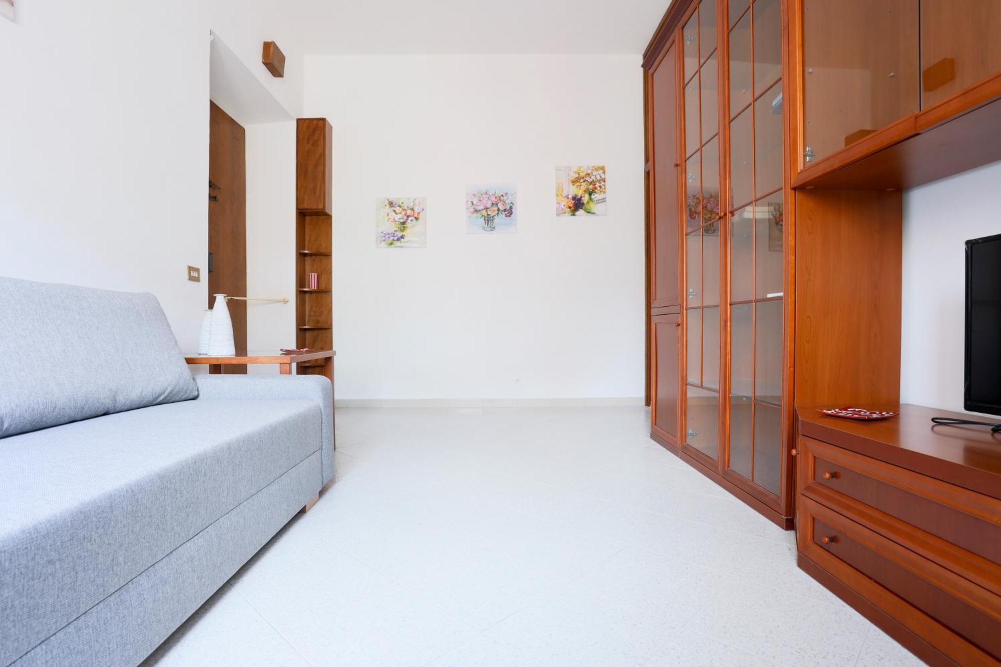 Bright Apartment Near The Sea With Parking 살레르노 외부 사진
